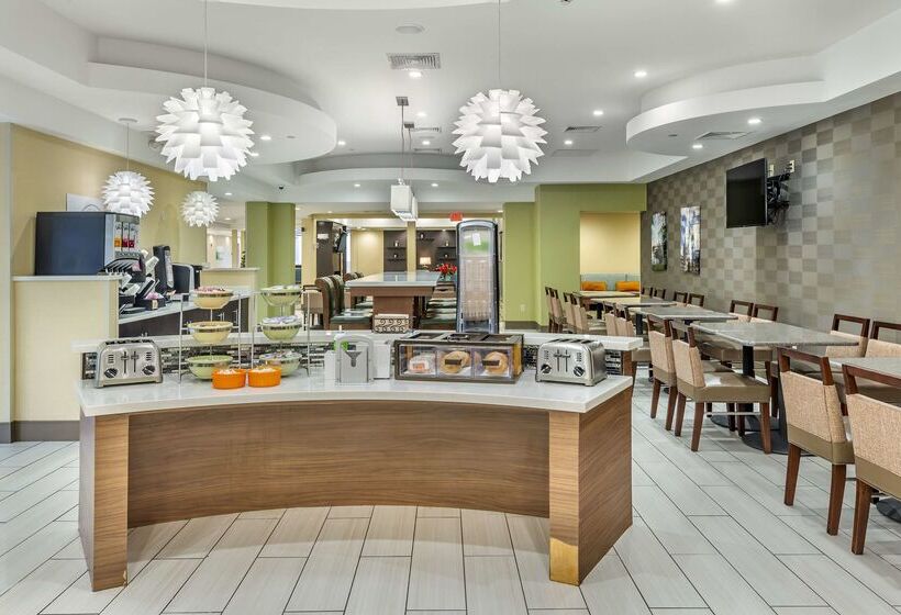 هتل Best Western Plus New Englander