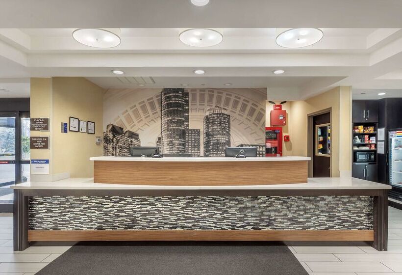 ホテル Best Western Plus New Englander