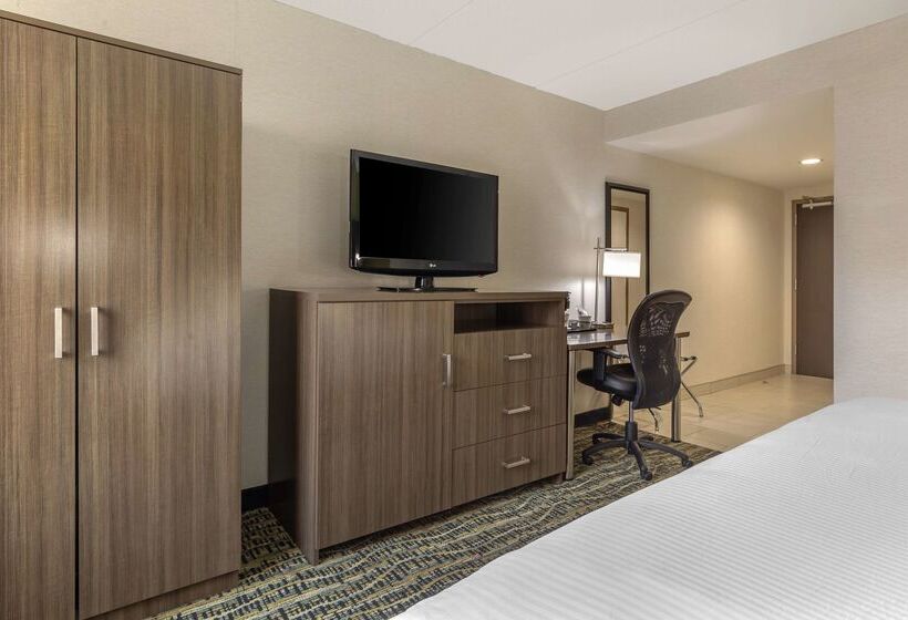 ホテル Best Western Plus New Englander