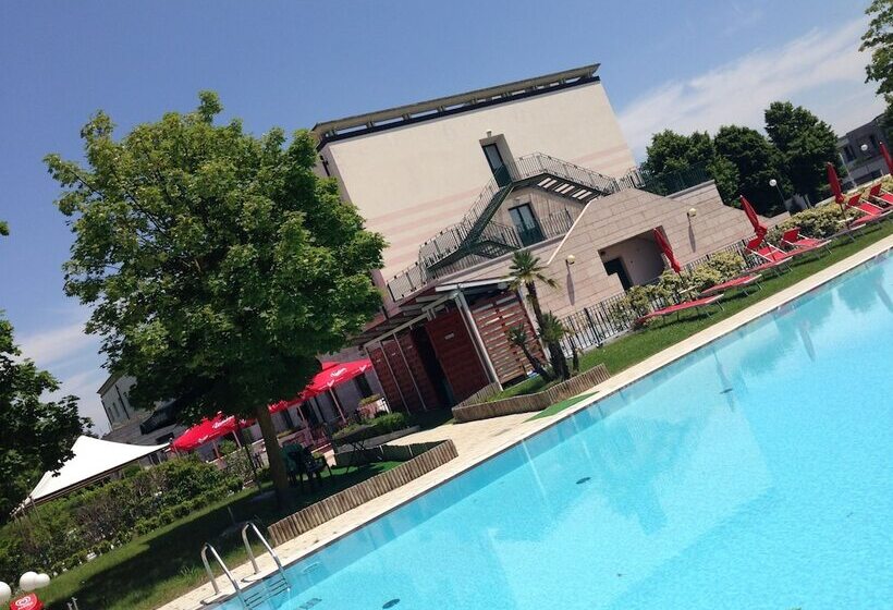 فندق Ca  Brugnera