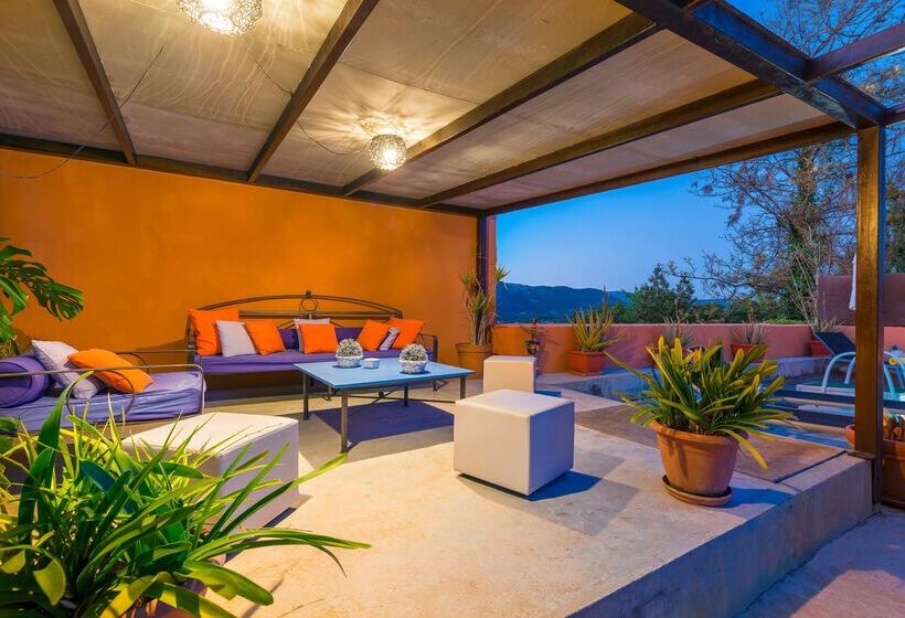 ホテル Ca´n Calco