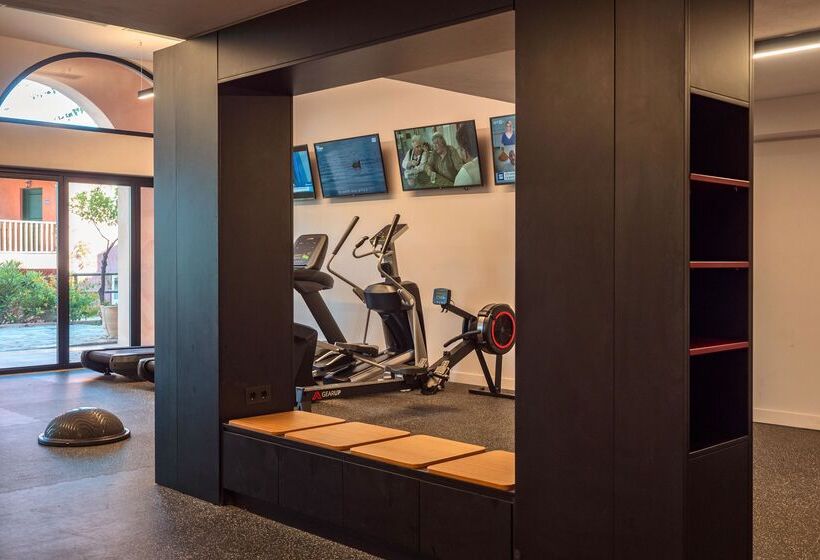 酒店 Candia Park Village