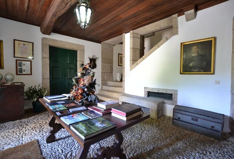 Отель Casa Nobre Do Correiomor