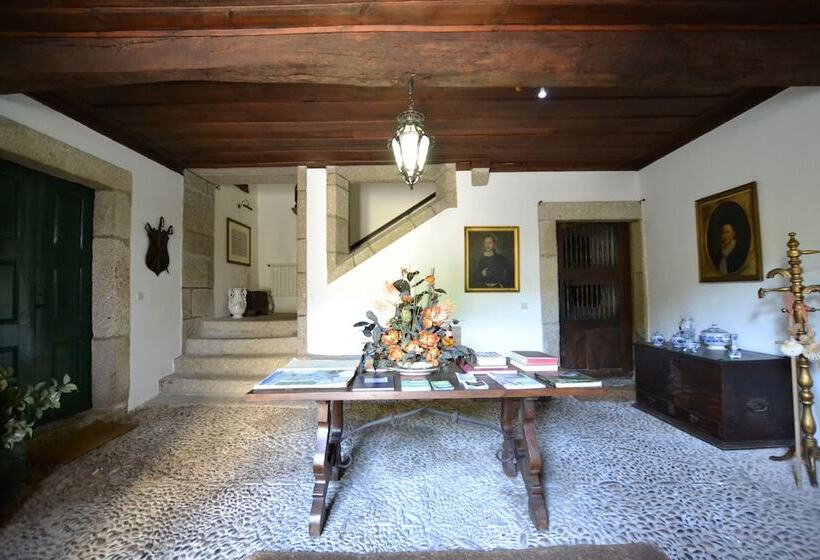 Отель Casa Nobre Do Correiomor