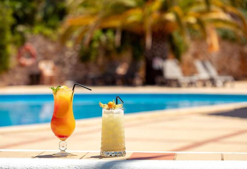 בית מלון כפרי Casabela