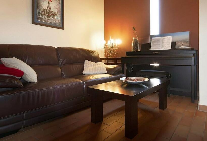 فندق Castillo De Ateca