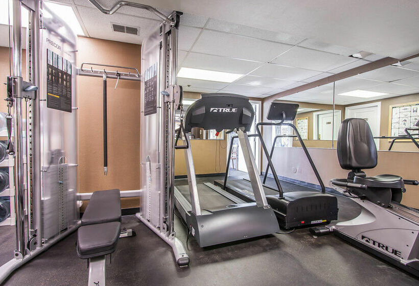 فندق Comfort Inn Conference Center Hillsboro