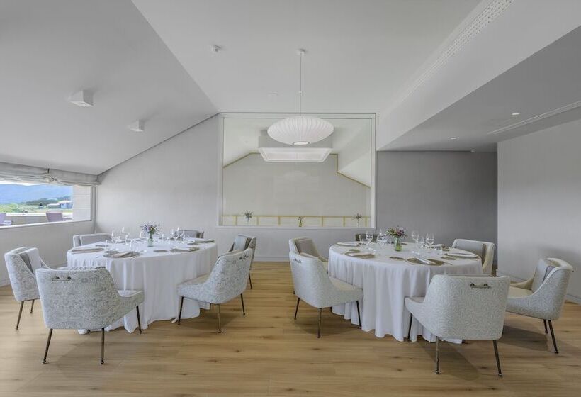 فندق Coolrooms Palacio De Luces