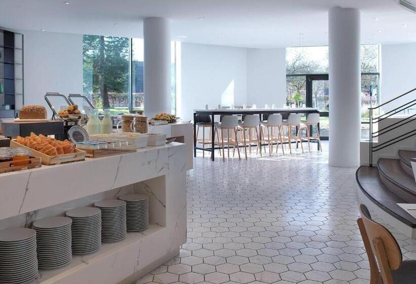 The Jangle Hotel   Paris   Charles De Gaulle   Airport