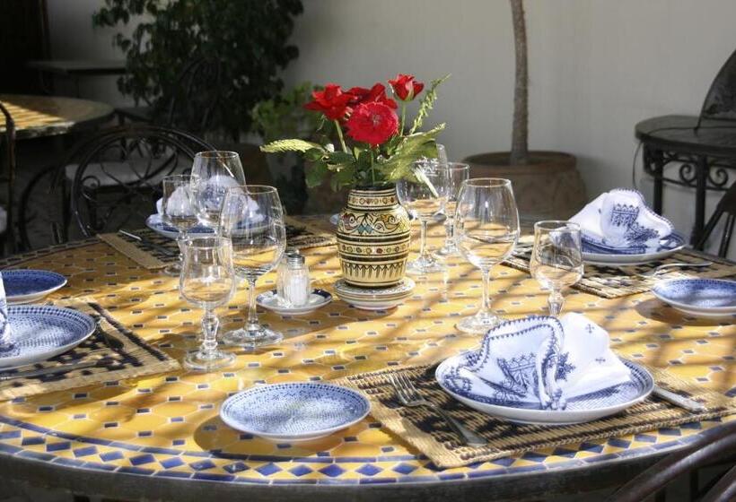 هتل Riad El Ghalia