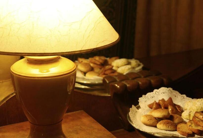 هتل Riad El Ghalia