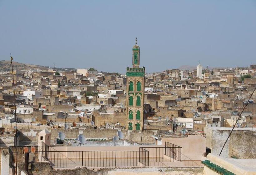 هتل Riad El Ghalia