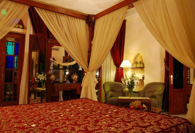 هتل Riad El Ghalia