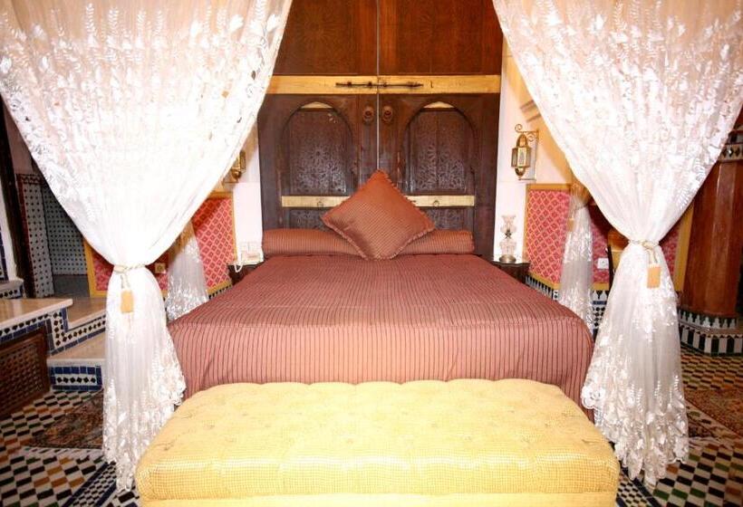 هتل Riad El Ghalia