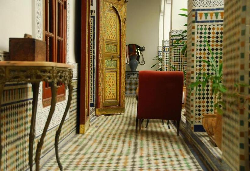 هتل Riad El Ghalia