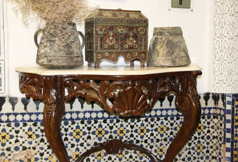 هتل Riad El Ghalia