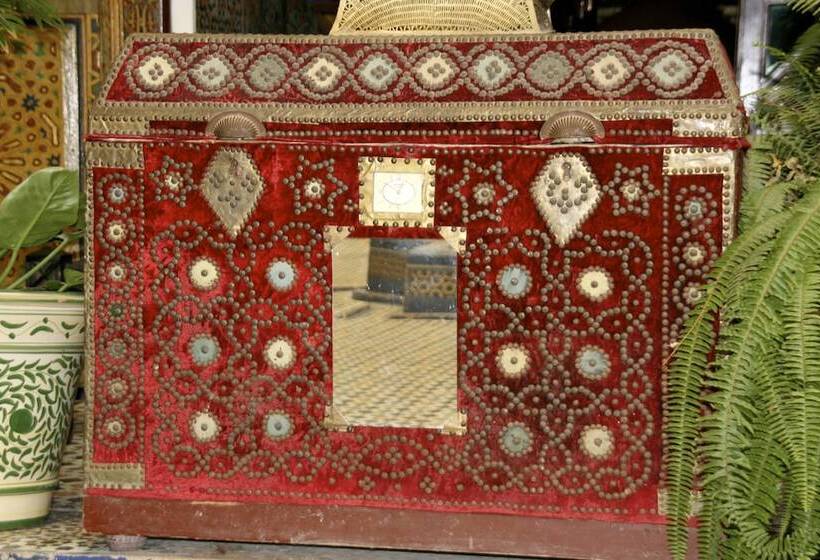 هتل Riad El Ghalia