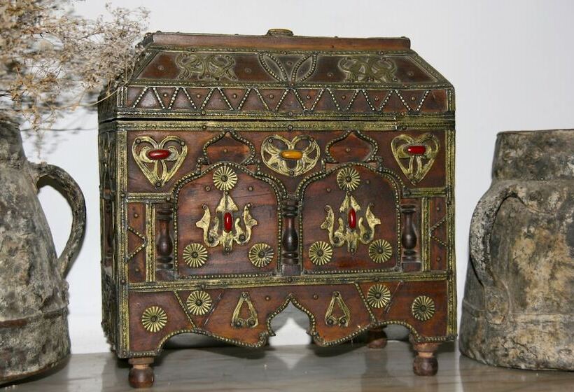 هتل Riad El Ghalia