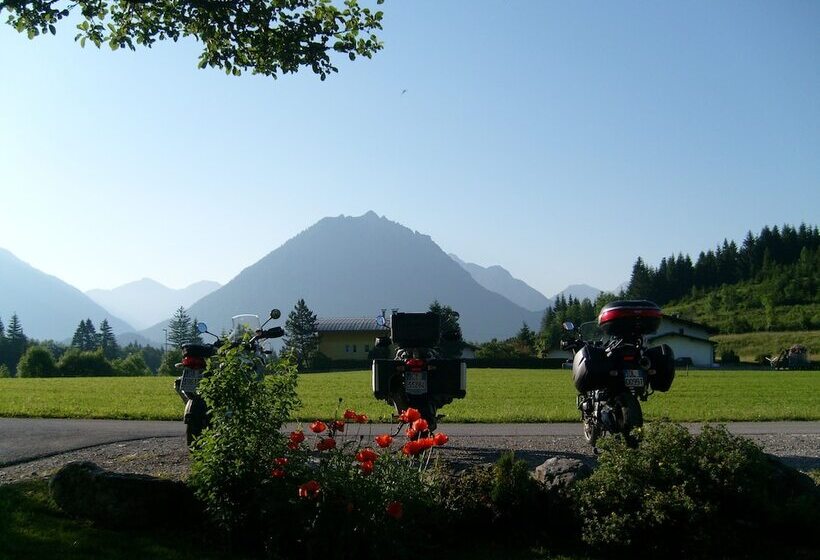 فندق Der Tannenhof