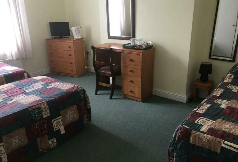 ホテル Dukes Head Inn