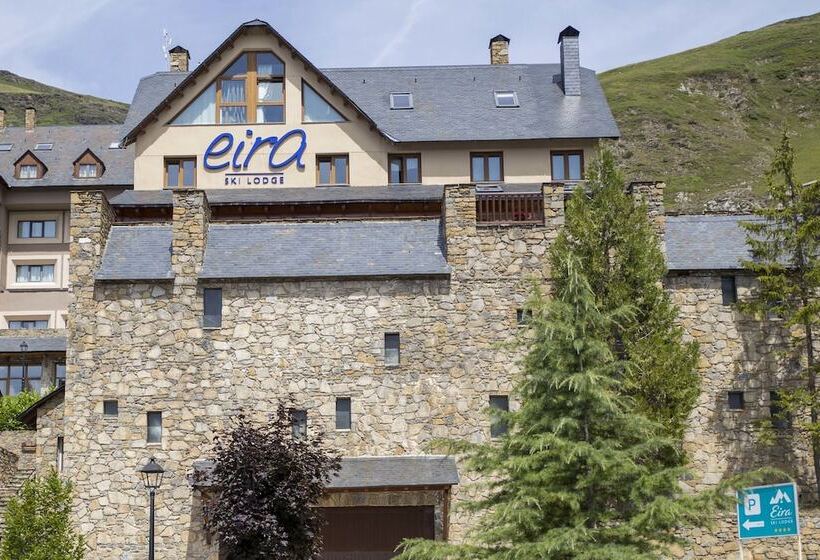 בית מלון כפרי Eira Ski Lodge