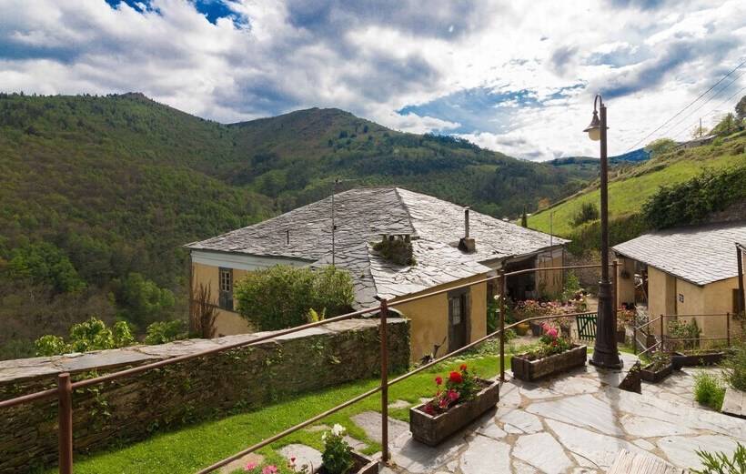 فندق El Bosque De Las Viñas