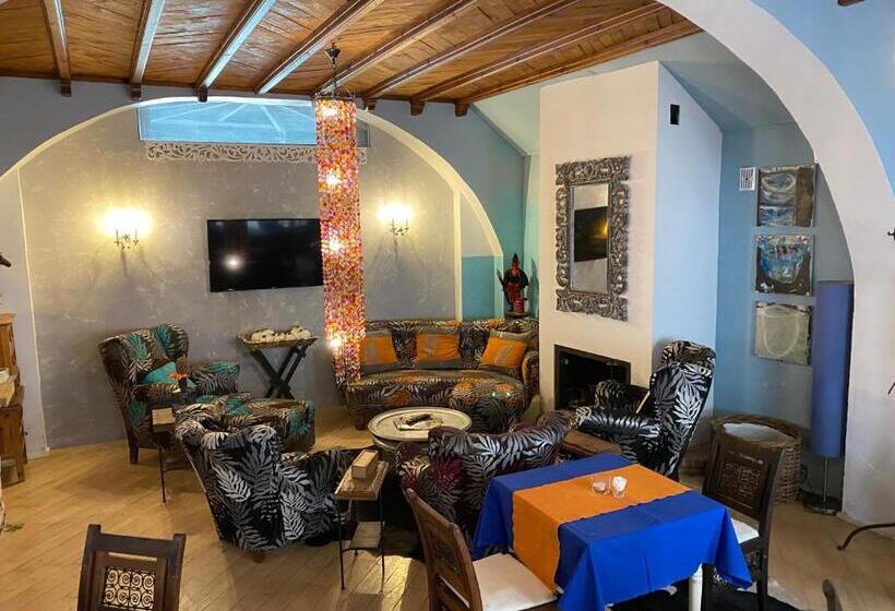 Отель El Chili Boutique