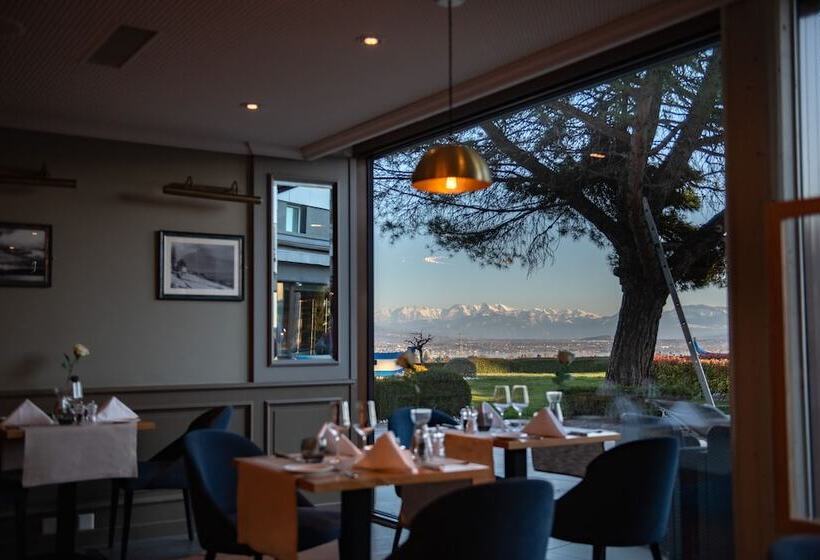 Everness Hotel & Resort