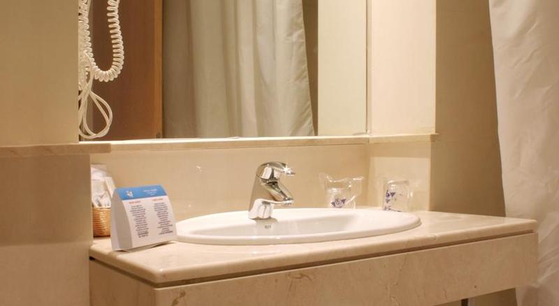 فندق Garbi Costa Luz