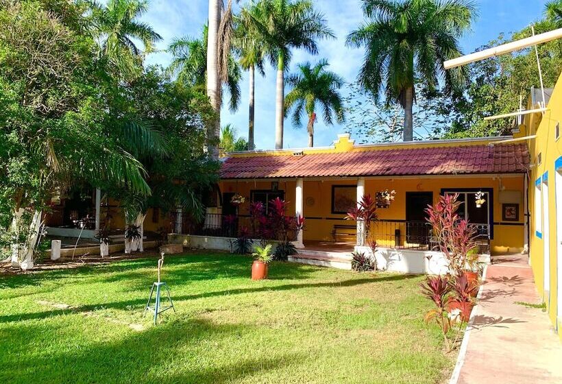 Eco Hotel Green River