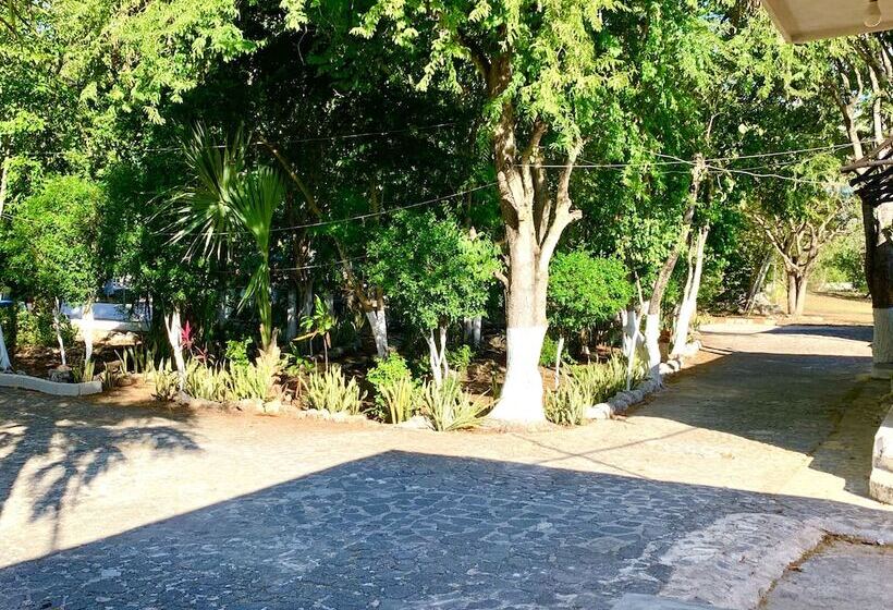 Eco Hotel Green River