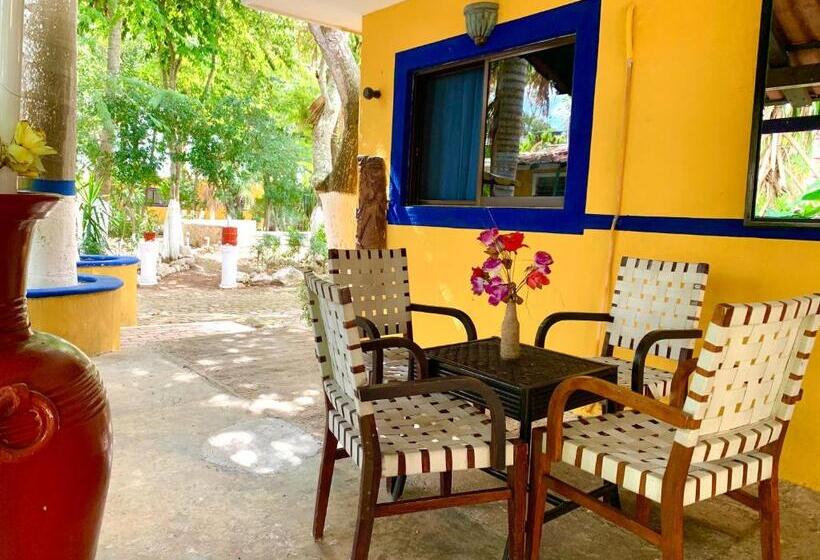 Eco Hotel Green River