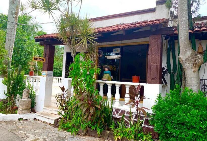 Eco Hotel Green River