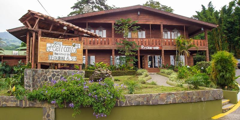 בית מלון כפרי Heliconia  Monteverde