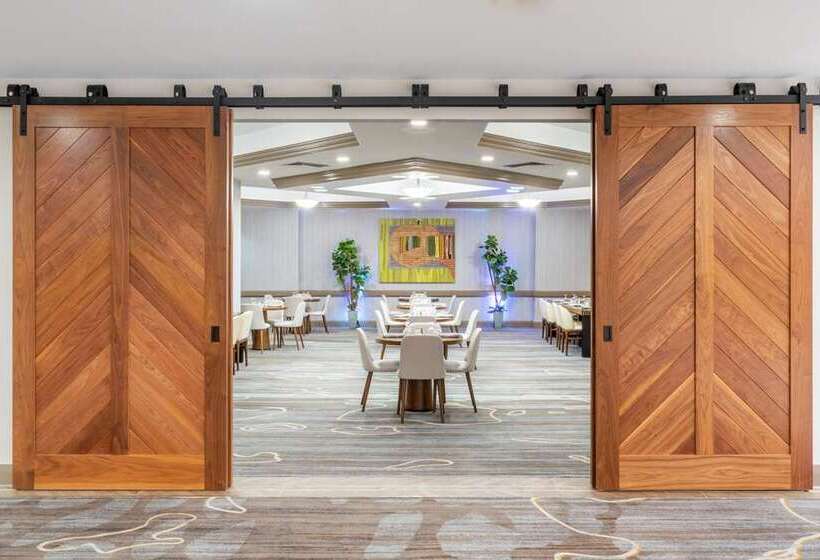 호텔 Hilton Memphis