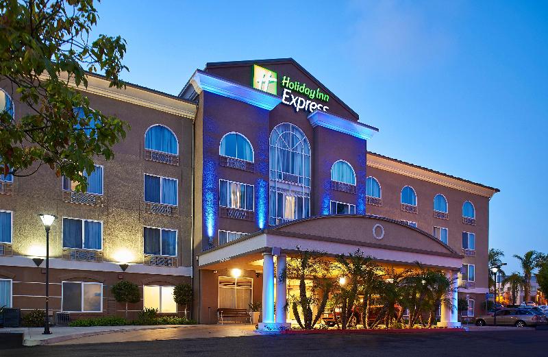 هتل Holiday Inn Express San Diego   Sorrento Valley, An Ihg