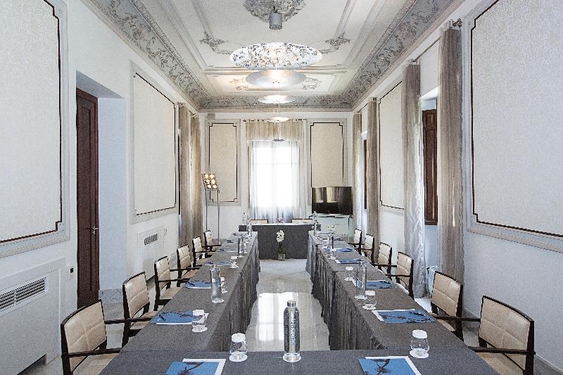 Hospes Palacio De Los Patos, A Member Of Design Hotels