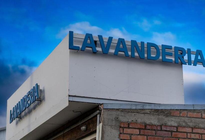 فندق Hostal Alcázar