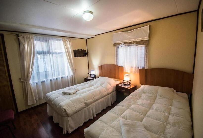 فندق Hostal Alcázar