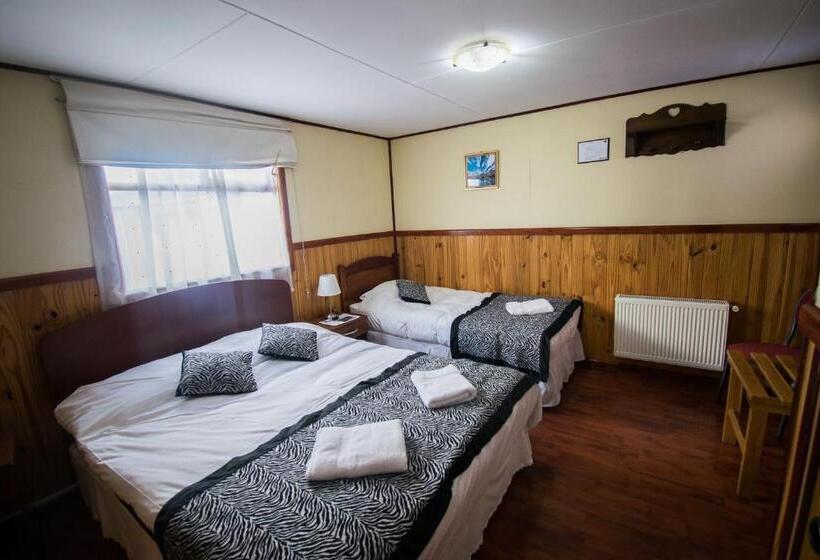 فندق Hostal Alcázar