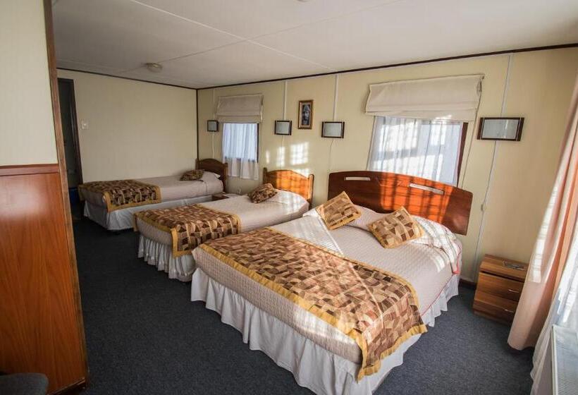 فندق Hostal Alcázar