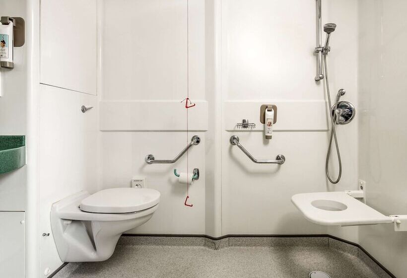 فندق Ibis Hull  City Centre