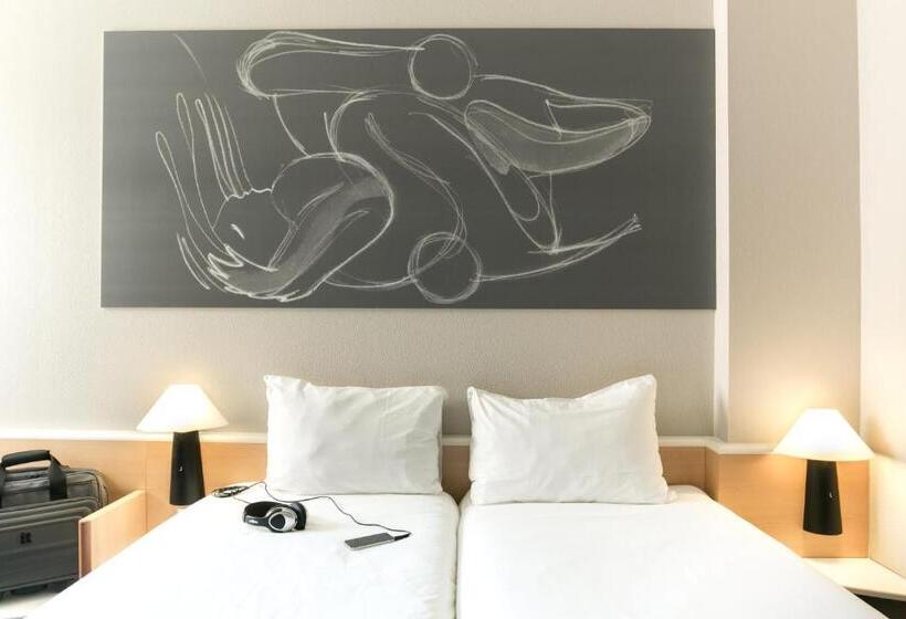 هتل Ibis Madrid Getafe