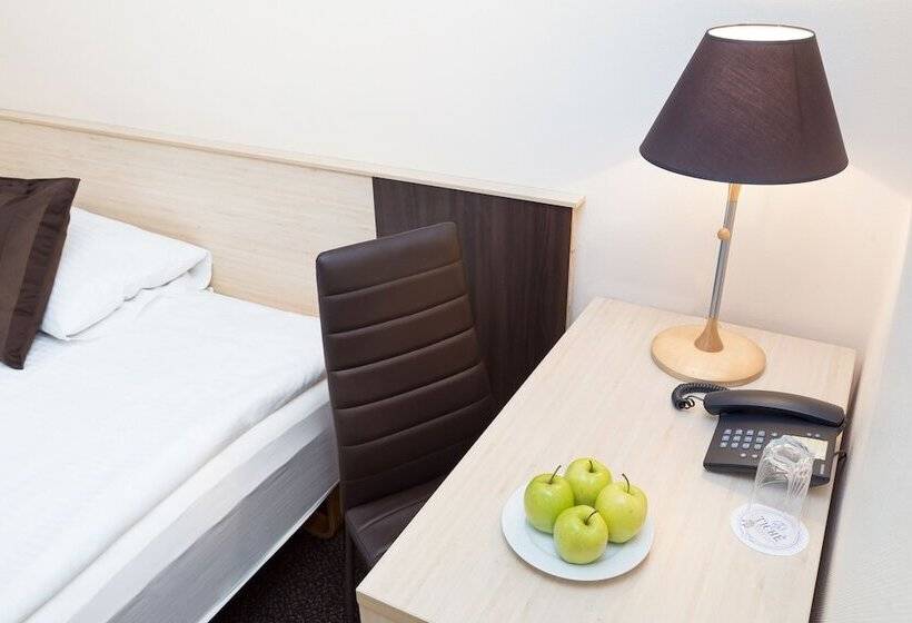 هتل Ivolita Vilnius