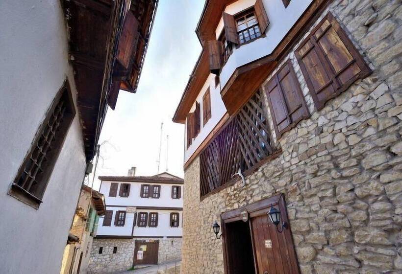 فندق Kadioglu Sehzade Konaklari