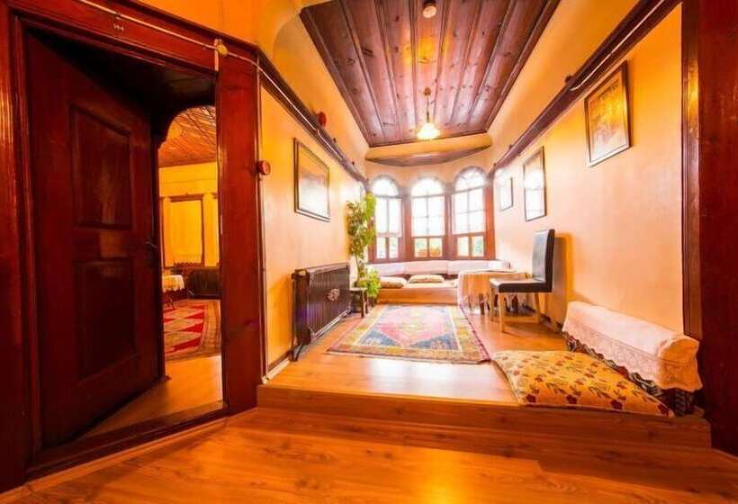 فندق Kadioglu Sehzade Konaklari