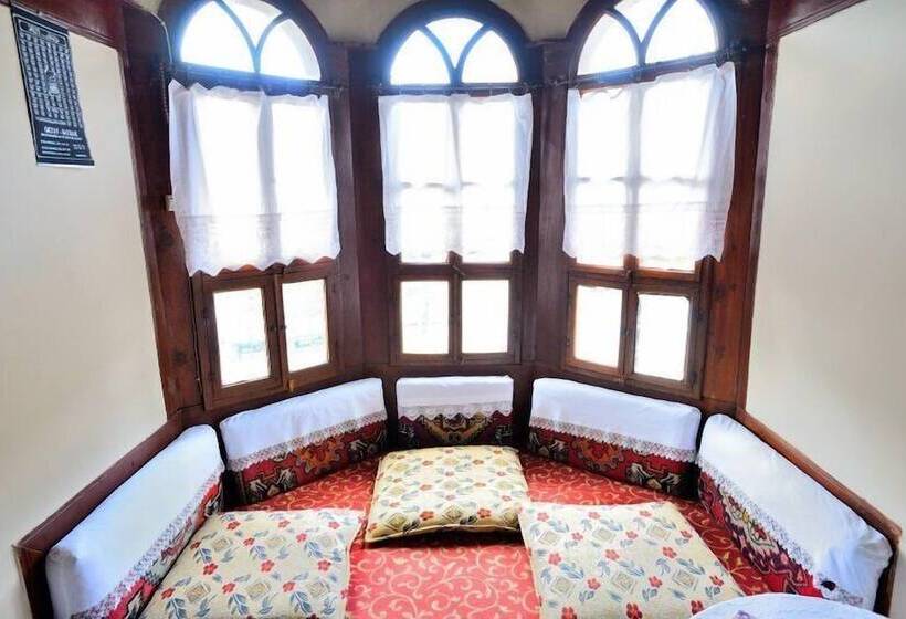 فندق Kadioglu Sehzade Konaklari