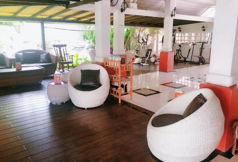 酒店 Karinthip Village