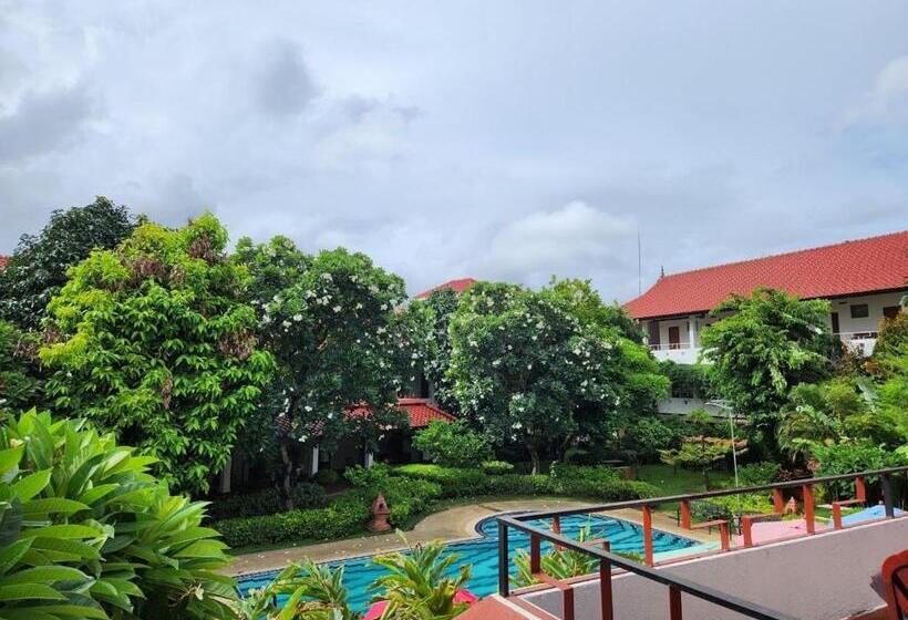 酒店 Karinthip Village