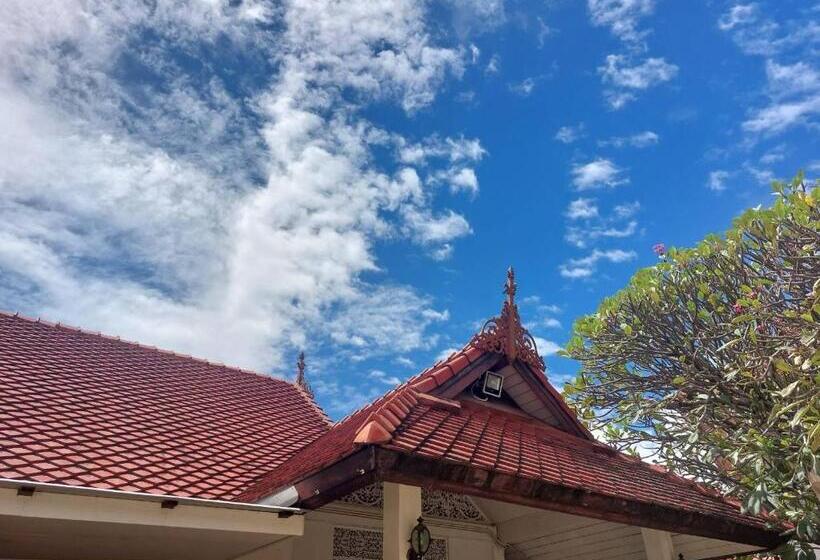 酒店 Karinthip Village